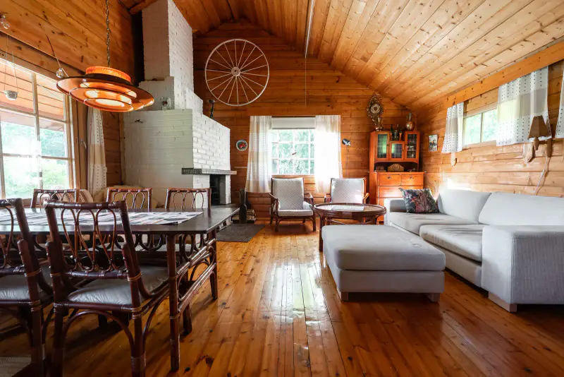 Chalet île, 55 m², rive privée Oulujoki ~110 m, 5 350 m² — Laukansaari, Muhos — 6