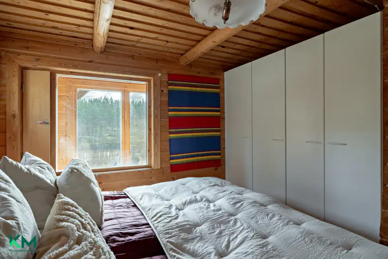 Maison en rondins 118 m² habitable à l’année, 4,7 ha avec étang privé — Rokua, Muhos — 12