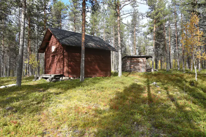 Mökki nature ~21 m², 16,3 ha, rive Tiuramatala — Muonio — 10