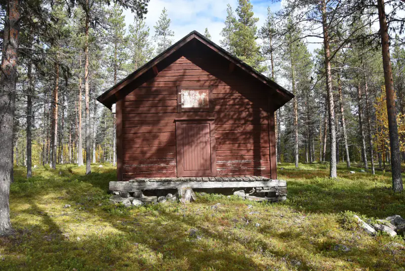 Mökki nature ~21 m², 16,3 ha, rive Tiuramatala — Muonio — 8