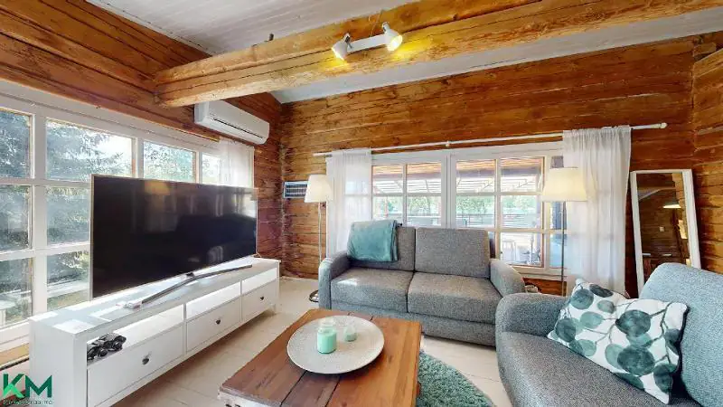 Hirsihuvila ~50 m², rive mer Raippaluoto, 4 400 m² — Mustasaari — 13