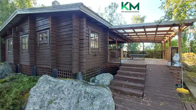 Hirsihuvila ~50 m², rive mer Raippaluoto, 4 400 m² — Mustasaari — 1
