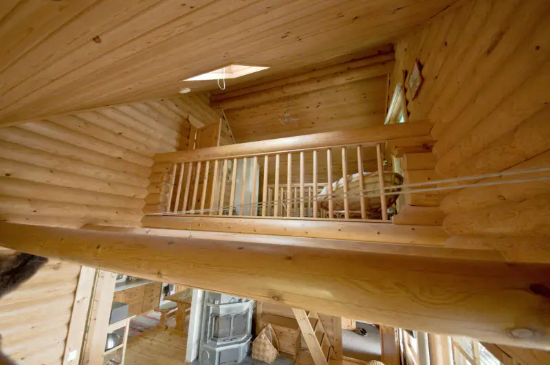 Mökki madriers ronds ~72 m² (1996) + sauna, 3 500 m² (~60 m rive mer) — Vähä-Kaita / Rymättylä — 8