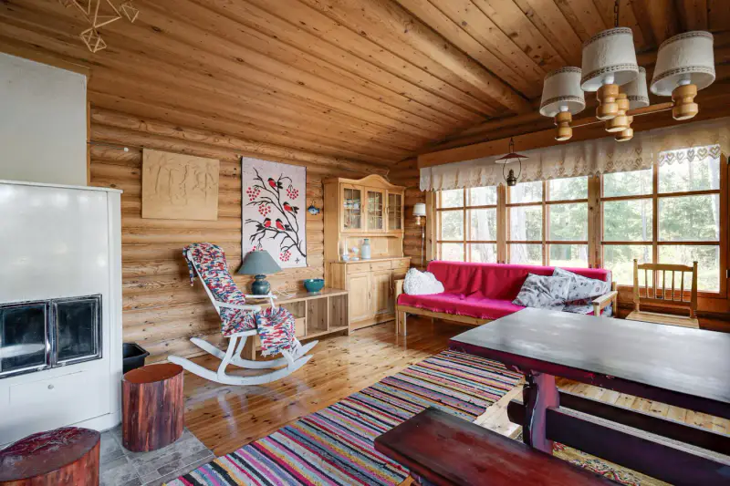 Mökki ~45 m² (1975) + sauna, rive mer ouest, 8 080 m² + vesijättö — Rymättylä — 12