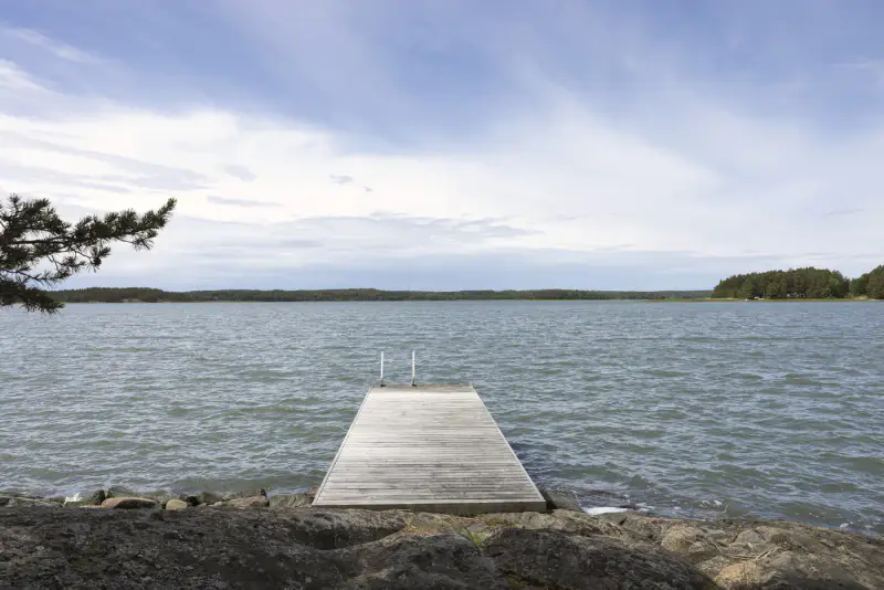 Mökki île ~90 m² (1998) + sauna, 5 986 m² (~230 m rive mer), Katavaluoto / Syväranta — Naantali–Masku — 15