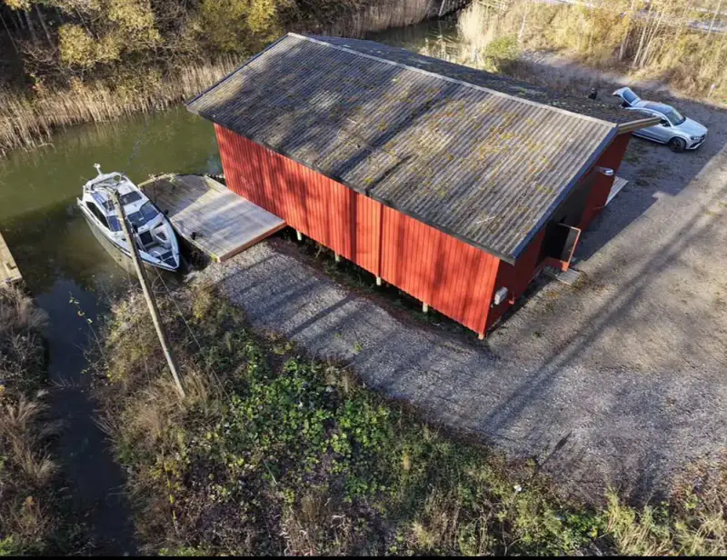 Terrain à Naantali  rive privée  13 289 m² — 149 000 € — 20