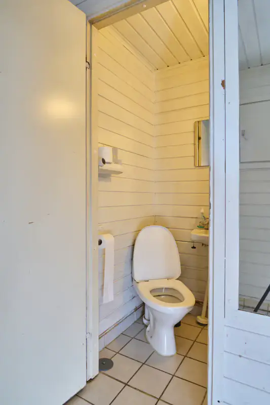 Ensemble mökki + sauna ~60 m rive Alinenjärvi, 3 620 m² — Nokia — 12