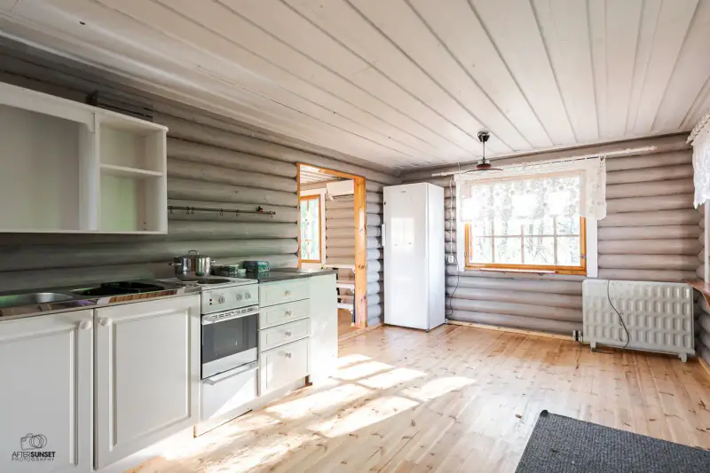 Mökki en rondins ~68 m² (1970, rénové) + pihasauna, 3 052 m² sur le Tottijärvi — Nokia — 5