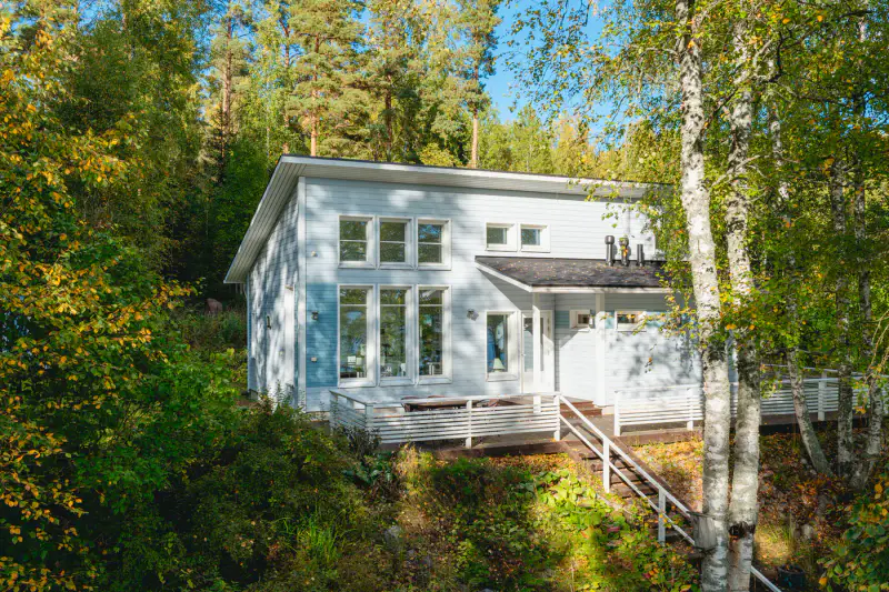 Chalet moderne ~68 m² (2009) + rantasauna, paljon et kota, 2 050 m², Eräjärvi — Orivesi — 1