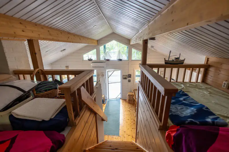 Hirsihuvila ~62 m² (1994) + sauna, 3 552 m², Pitkävesi — Ristijärvi / Orivesi — 16