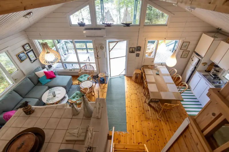 Hirsihuvila ~62 m² (1994) + sauna, 3 552 m², Pitkävesi — Ristijärvi / Orivesi — 17