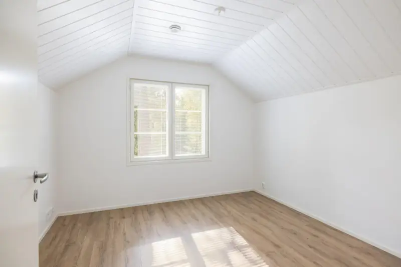 Maison Kastelli ~112 m² (2021) + sauna, ~1,03 ha, Längelmävesi — Koppala / Orivesi — 18