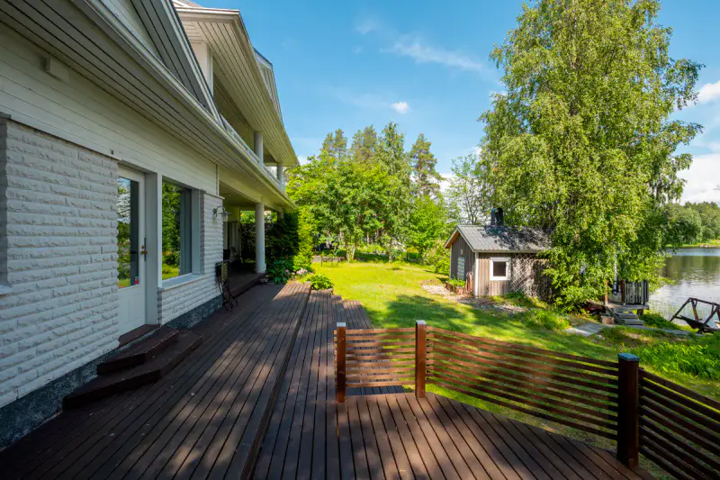 Maison ~257 m² (2002) + rantasauna + kota, 1 800 m², Jäälinjärvi — Jääli / Oulu — 4