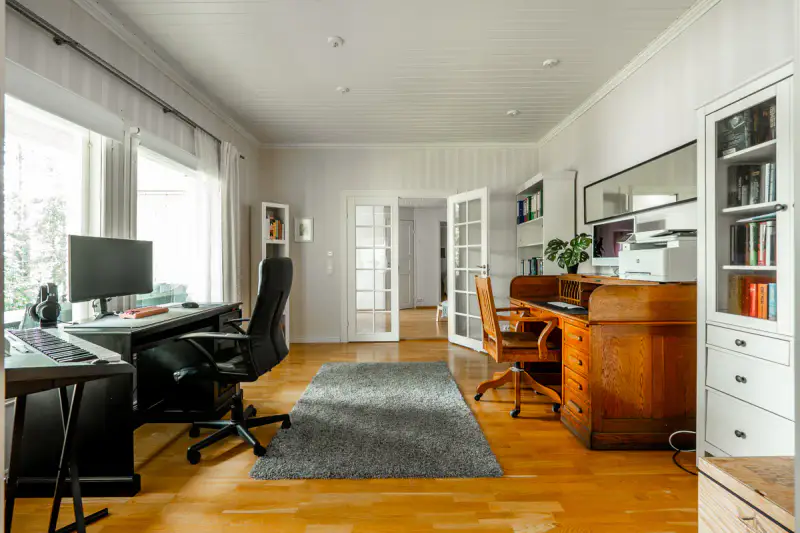Maison ~257 m² (2002) + rantasauna + kota, 1 800 m², Jäälinjärvi — Jääli / Oulu — 14