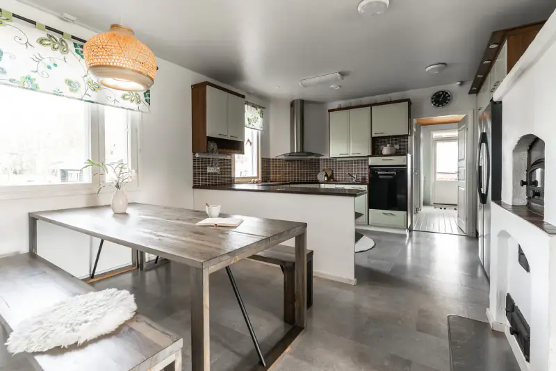 Maison ~133 m² + saunas, 8 430 m² en rive de la Kiiminkijoki — Ylikiiminki / Oulu — 7