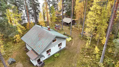 Maison ronds 127 m² (2005) + rantasauna, plage sable Juojärvi ~60 m, 5 030 m² — Viuruniemi — 1