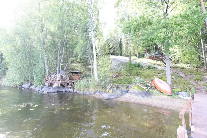 Hirsimökki ~39,5 m² (2010) + rantasauna/savusauna, 4 900 m², Kukkia — Iso-Vekuna / Pälkäne — 18