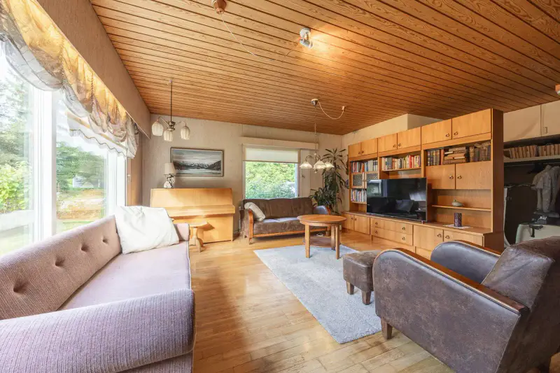 Maison ~223 m² (1970, surélevée années 90) + sauna, 3 400 m² et 40 m de rive sur la Kostianvirta — Onkkaala / Pälkäne — 13