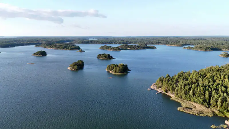 Mökki ~75 m² (1979) + rantasauna, 7 870 m², Anisor / Nauvo — Parainen — 7