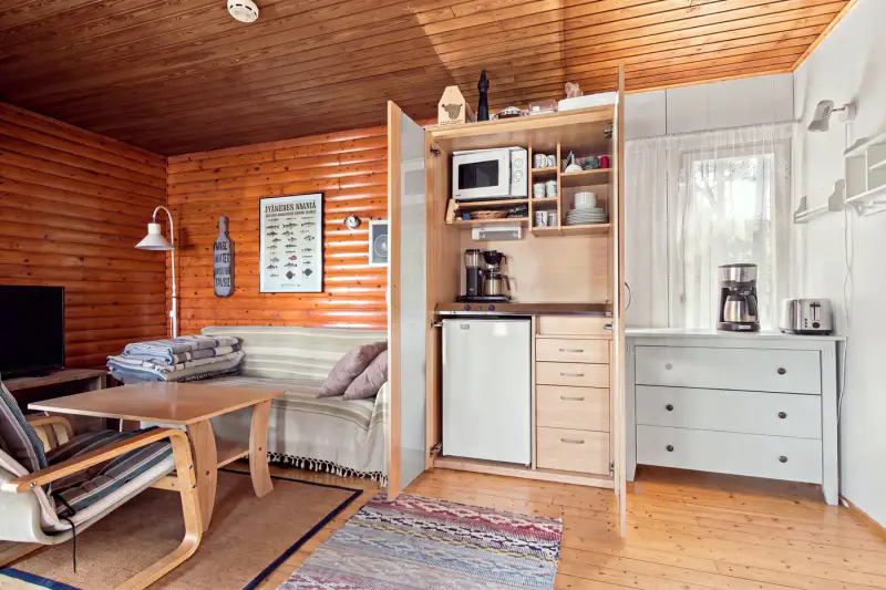Mökki ~37 m² (1968) + sauna, 4 270 m² (~96 m rive), mer — Nauvo / Parainen — 6