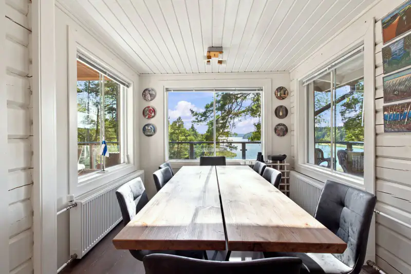 Maison/mökki 93 m² (2013) mer, ~220 m rive, 18 730 m² presqu’île — Kirjala / Parainen — 8
