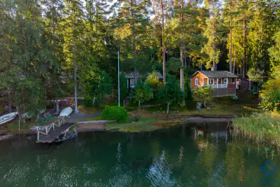 Deux mökki 1950s + sauna, ~37 m rive mer, vesijättö — Parainen — 1