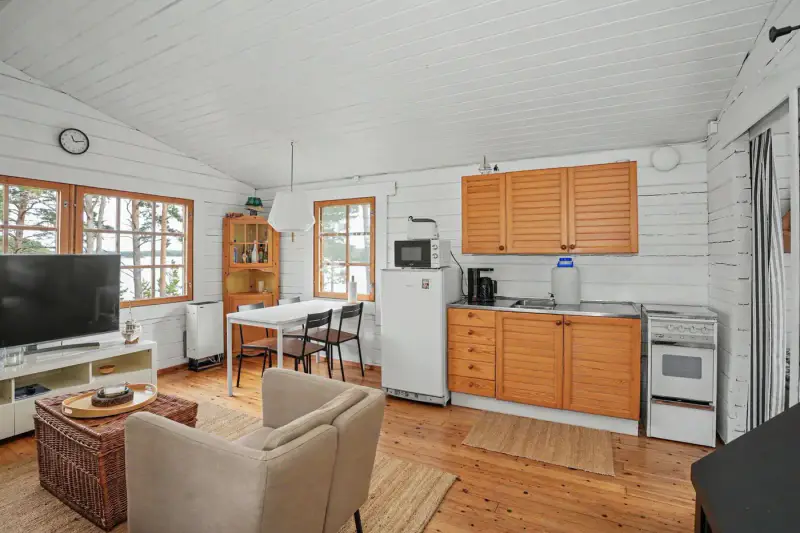 Ensemble Homanholma ~36 m² + sauna 2026, 270 m rive, 1,1 ha — Houtskari — 12