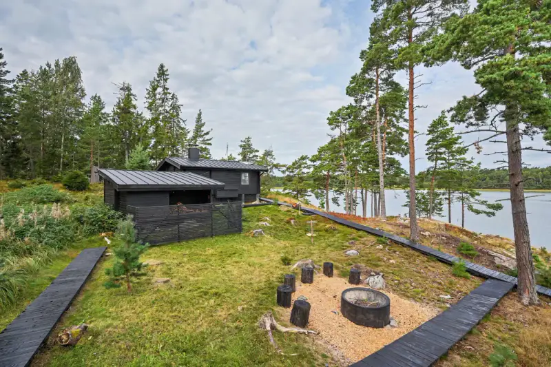 Ensemble Homanholma ~36 m² + sauna 2026, 270 m rive, 1,1 ha — Houtskari — 7