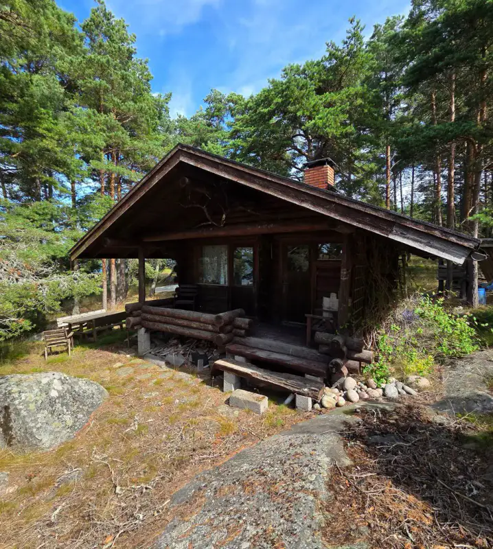 Demi-île ~3,65 ha + cabane 16 m² (1994) + sauna, mer — Brännlandet / Nauvo — 5