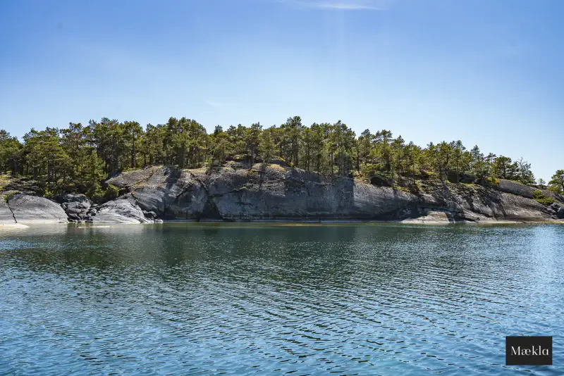 Terrain île ~7,1 ha, droit RA1 200 m², ~400 m rive Haraskärsfjärden — Haraskär / Nauvo / Parainen — 12