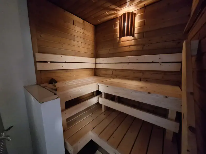 Mökki hivernal 1995 + rantasauna 1992, Simpelejärvi / Hassonlahti, 10 950 m² — Särkisalmi — 17