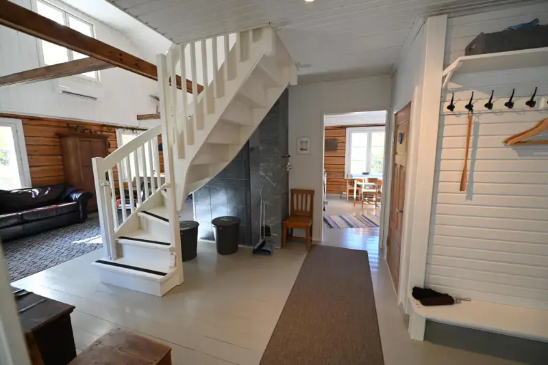 Maison bois ~100 m² (1991) + rantasauna 2018, 15 934 m², rive privée — Pello — 5