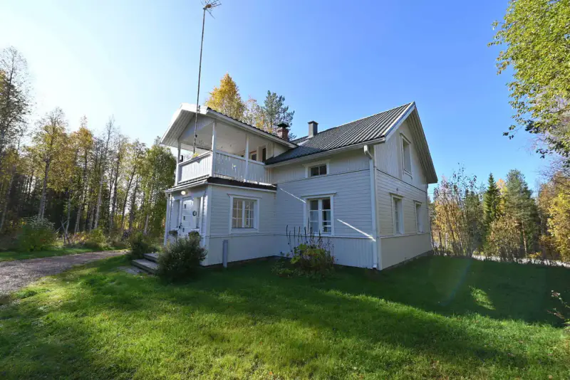 Maison bois ~100 m² (1991) + rantasauna 2018, 15 934 m², rive privée — Pello — 3