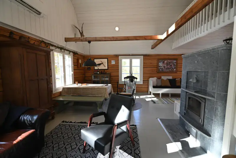 Maison bois ~100 m² (1991) + rantasauna 2018, 15 934 m², rive privée — Pello — 8