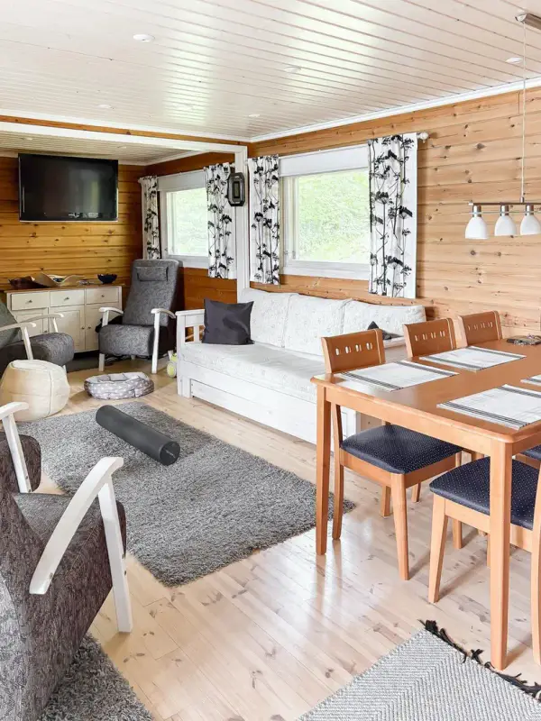 Chalet rénové, 40 m², rive privée Pyhitty, 2 200 m² — Pieksämäki — 3