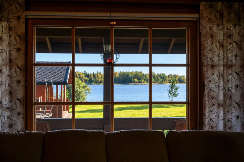 Villa bois ~69 m² + sauna Nestori ~35 m² (2000), 1 580 m² — Itäinen Lammassaari / Pietarsaari — 9