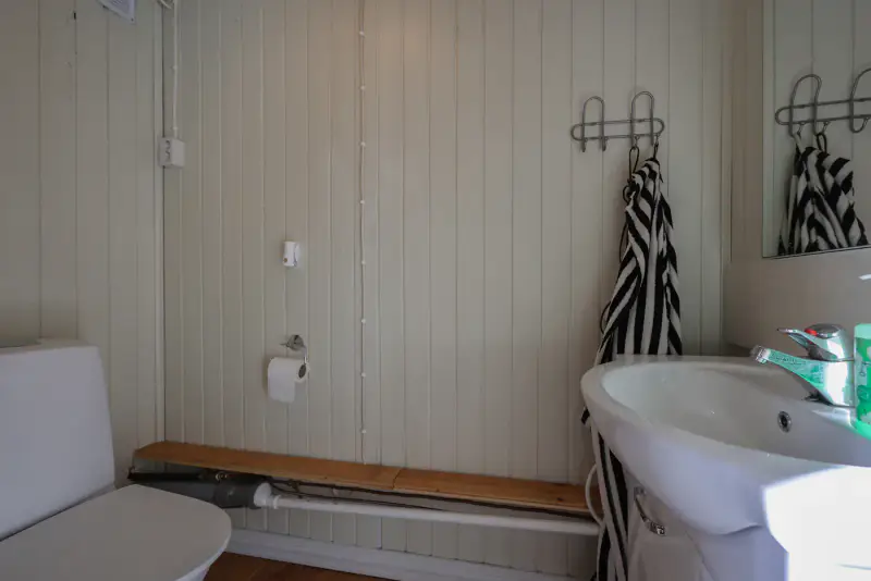 Complexe Valkjärvi : chalet + sauna 2017 + aitta 2025 — Pomarkku — 15