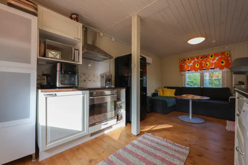 Complexe Valkjärvi : chalet + sauna 2017 + aitta 2025 — Pomarkku — 9