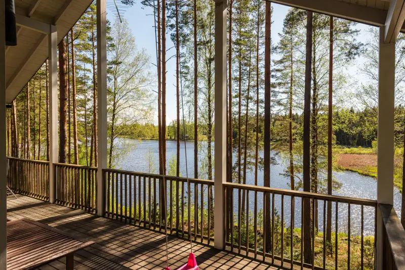 Mökki ~80 m² (2015) + bâtiment sauna et palju, 4 319 m² sur le Lampinjärvi — Ahlainen / Pori — 16