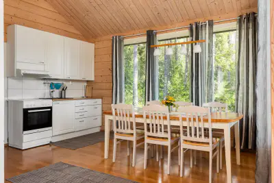 Mökki ~80 m² (2015) + bâtiment sauna et palju, 4 319 m² sur le Lampinjärvi — Ahlainen / Pori — 1