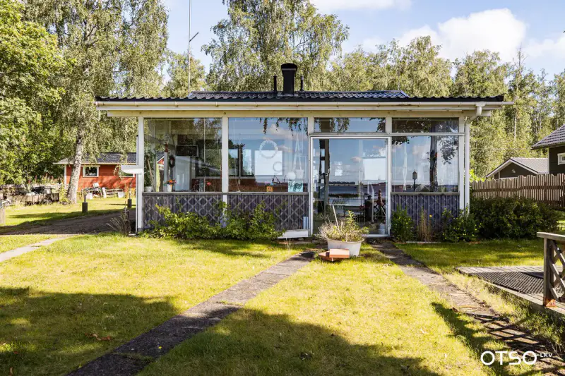 Chalet 1954 ~37 m² + bâtiment sauna, garage 3 voitures et ponton béton, rive mer privée — Meri-Pori / Pori — 5