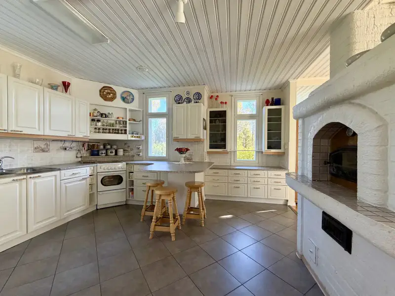 Maison ~178 m² (1997) + sauna, 2 600 m², Posionjärvi — Niemitie / Posio — 15