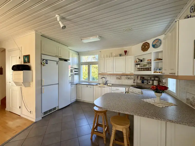Maison ~178 m² (1997) + sauna, 2 600 m², Posionjärvi — Niemitie / Posio — 18
