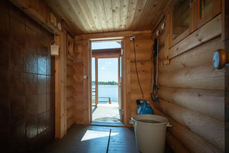 Päämökki ~80 m² (2020) + rantamökki/aitta, 3 280 m², Saimaa — Puumala — 18