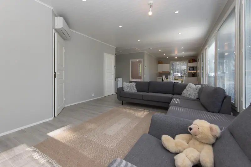 Päämökki ~80 m² (2020) + rantamökki/aitta, 3 280 m², Saimaa — Puumala — 8