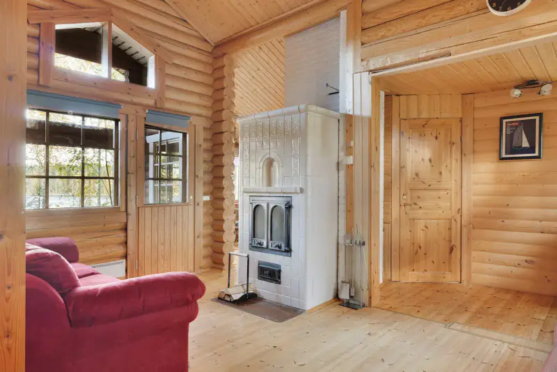Chalet en rondins de 2004 (56 m²) + sauna de rive, 4 150 m² au bord du Saimaa, à rafraîchir — Puumala — 10