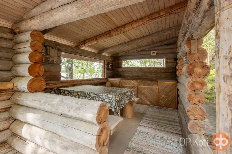 Deux mökki reliés par une terrasse (~73 m², 1975 + 2005) + sauna, 5 860 m² et rive privée rocheuse exposée ouest sur le Lietvesi (Saimaa) — Lintusalo / Puumala — 14
