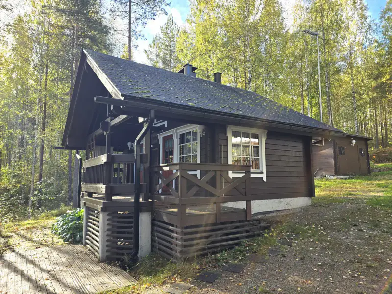Mökki ~25 m² (2008) + sauna + vierasmaja, 6 050 m², Mykrä — Puumala — 9