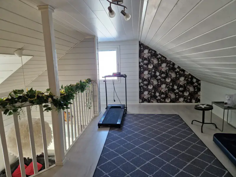 Villa Suvilahti ~152 m² (2016) + sauna bois, plage sable Parkkimajärvi, 6 240 m² — Parkkima — 17