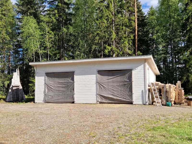 Villa Suvilahti ~152 m² (2016) + sauna bois, plage sable Parkkimajärvi, 6 240 m² — Parkkima — 7